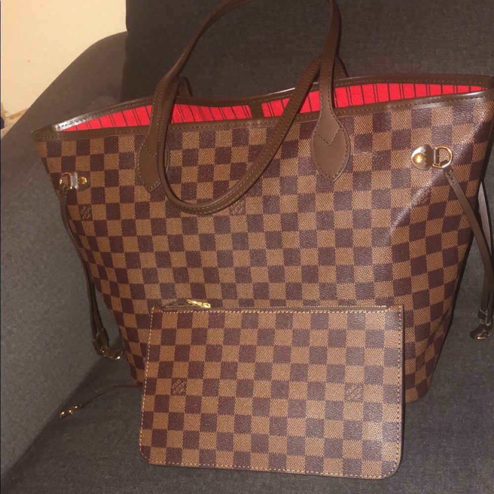 Louis Vuitton Neverfull MM